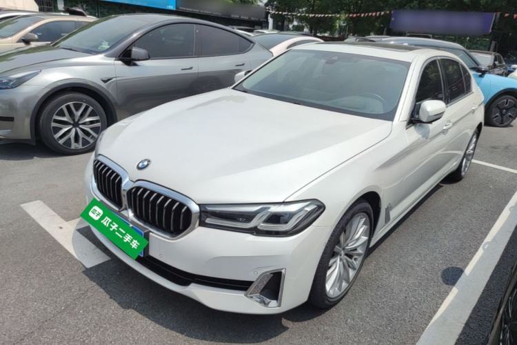 Used BMW 5 Series 2021 530Li Luxury Edition Premium Package Guazi used car, China used car export, Used car for sale, Used cars, Cheapest cars for sale
