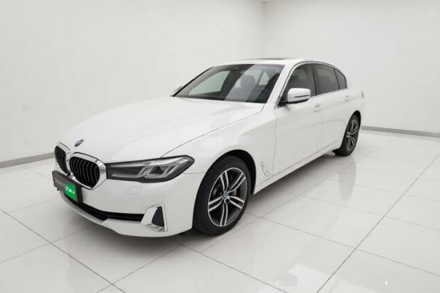 Ojetý BMW 5 Series 2021 Updated 530Li Executive Luxury Package