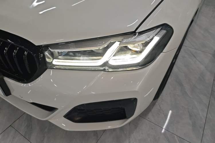 Used BMW 5 Series 2021 Facelifted 525Li M Sport Package Left Front Headlight