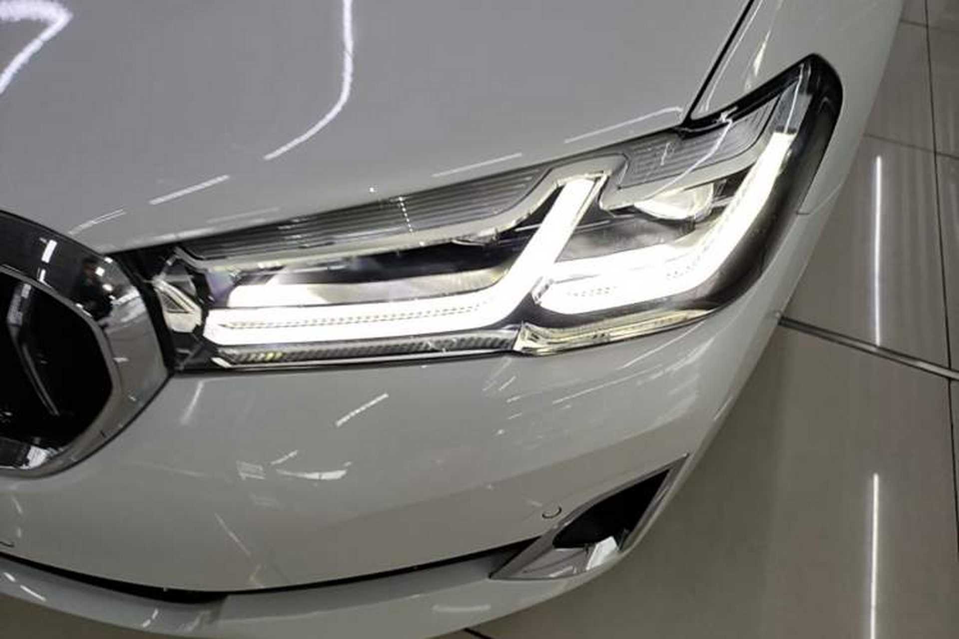 Used BMW 5 Series 2021 530Li Luxury Edition Premium Package Left Front Headlight