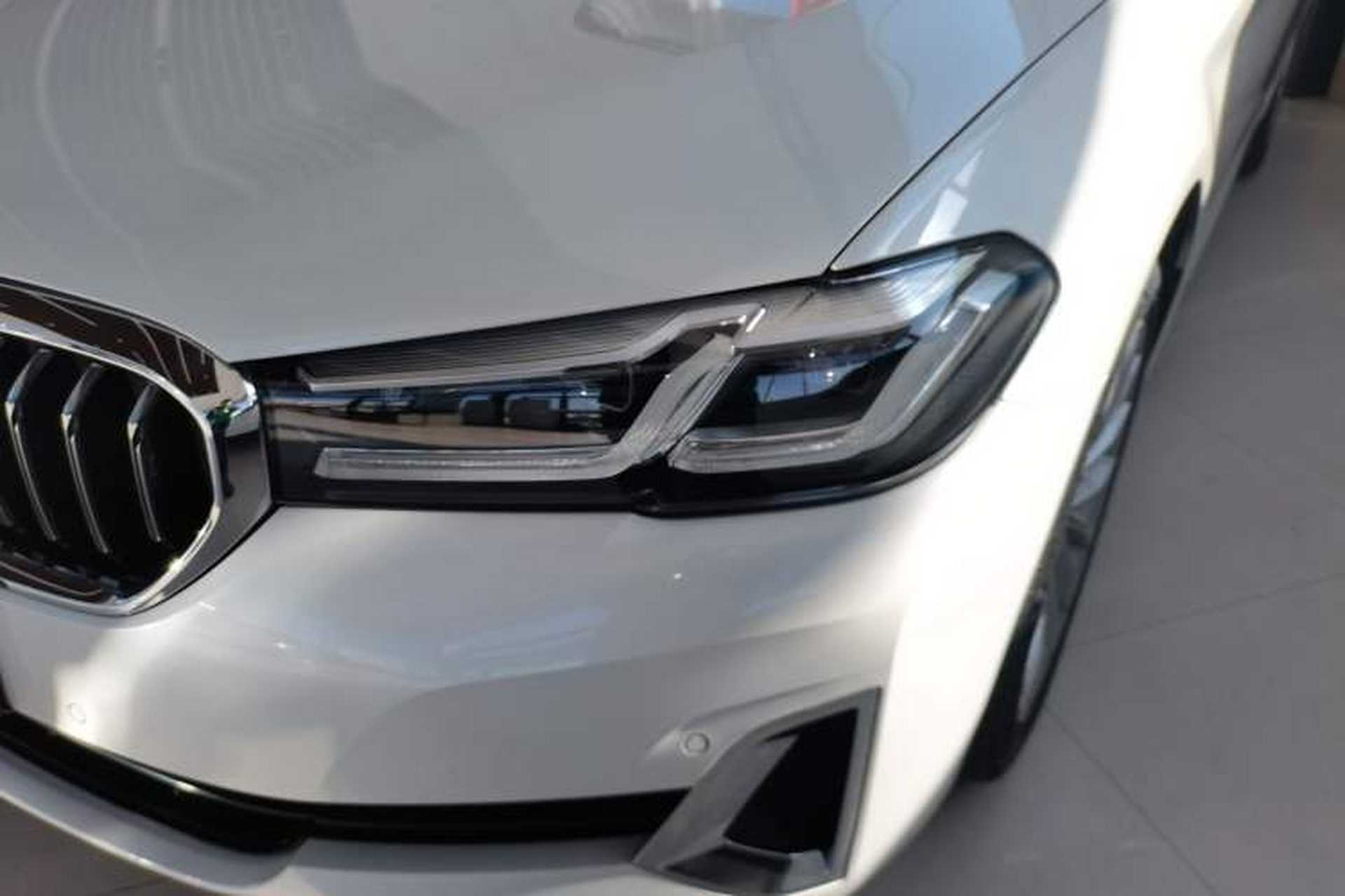 Used BMW 5 Series 2021 525Li Luxury Package Left Front Headlight