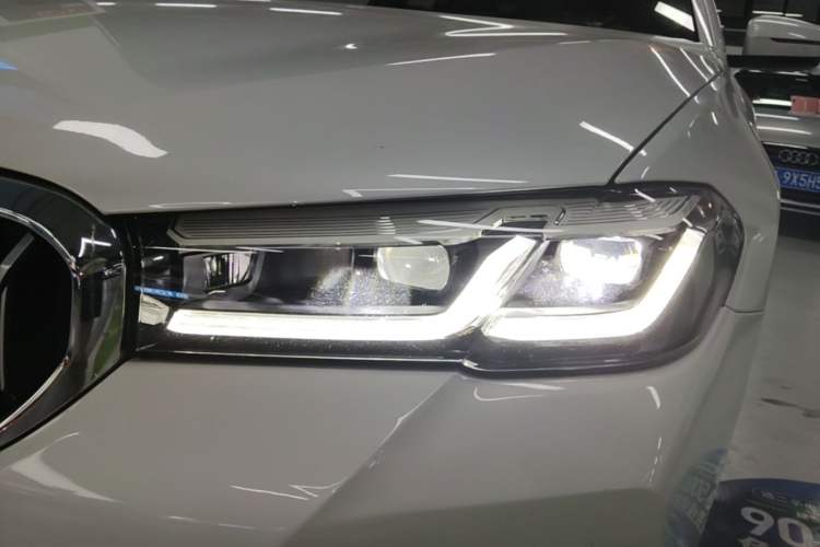 Used BMW 5 Series 2021 530Li Leading Model M Sport Package Left Front Headlight
