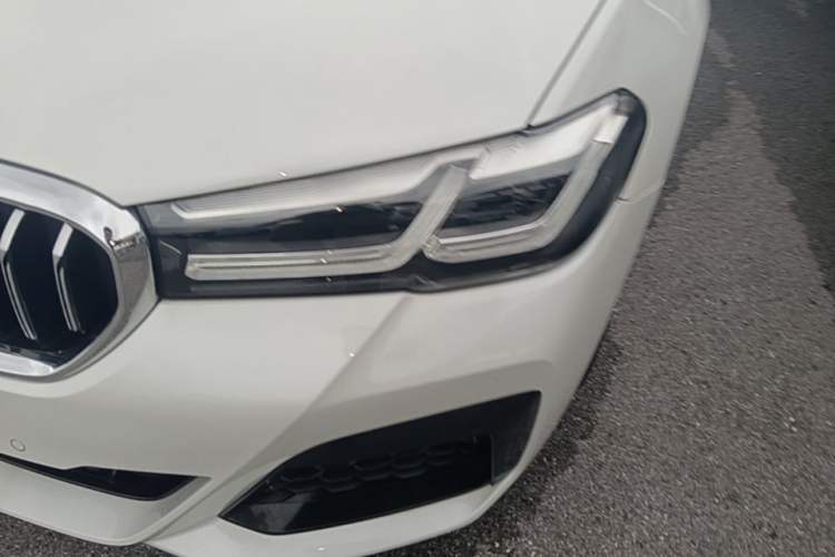 Used BMW 5 Series 2021 530Li Leading Model M Sport Package Left Front Headlight