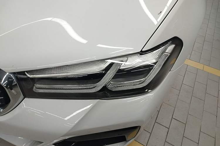 Used BMW 5 Series 2021 530Li Leading Model M Sport Package Left Front Headlight