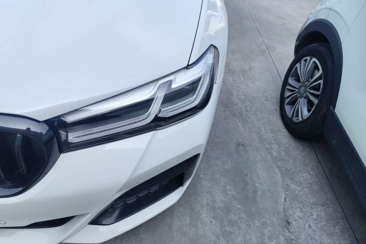 Used BMW 5 Series 2021 530i M Sport Package Left Front Headlight