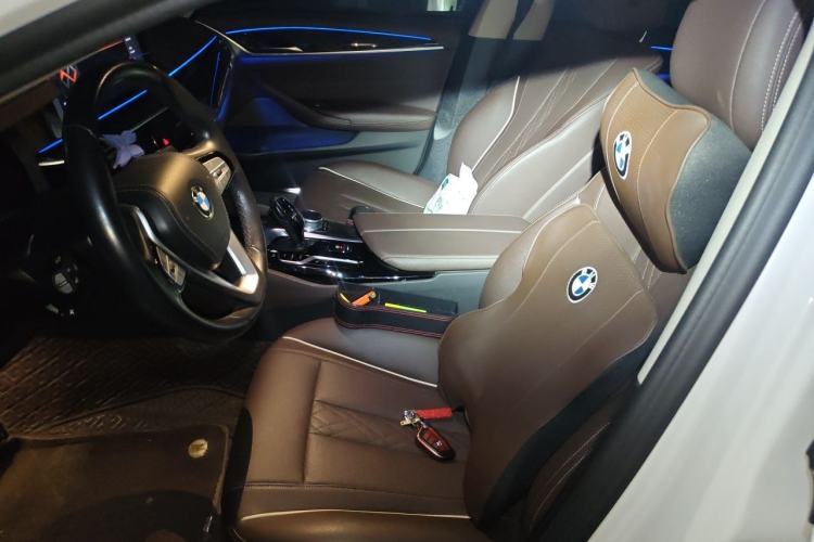 Used BMW 5 Series 2021 525Li Luxury Package Left Front Seat