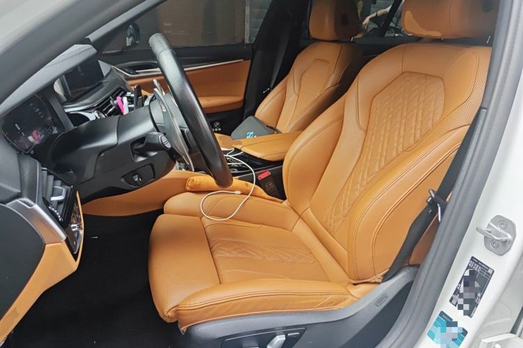 Used BMW 5 Series 2021 530i M Sport Package Left Front Seat