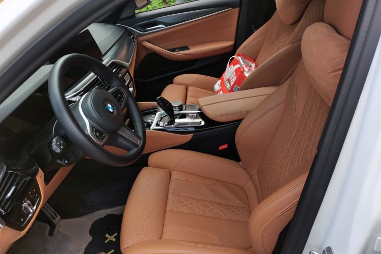 Used BMW 5 Series 2021 525i M Sport Package Left Front Seat