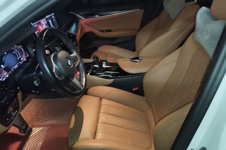 Used BMW 5 Series 2021 525i M Sport Package Left Front Seat