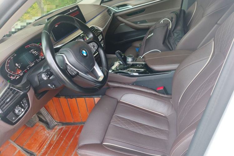 Used BMW 5 Series 2021 530Li Luxury Edition Premium Package Left Front Seat