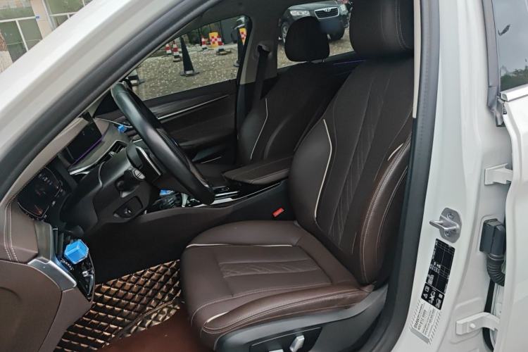 Used BMW 5 Series 2021 Updated 530Li xDrive Luxury Package Left Front Seat