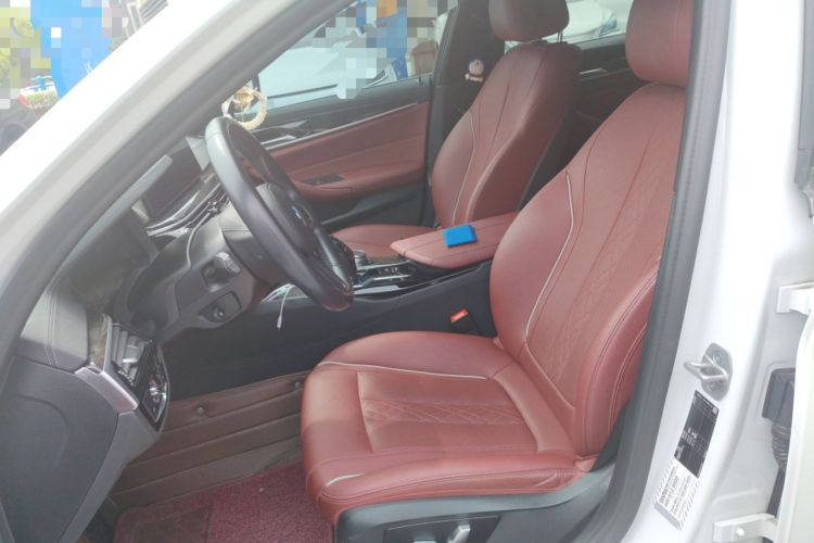 Used BMW 5 Series 2021 Facelifted 525Li M Sport Package Left Front Seat