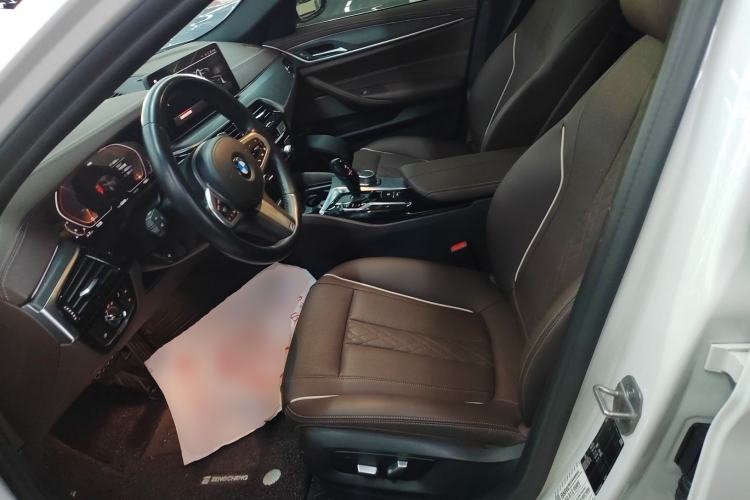 Used BMW 5 Series 2021 530Li Leading Model M Sport Package Left Front Seat