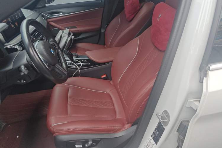 Used BMW 5 Series 2021 530Li Leading Model M Sport Package Left Front Seat
