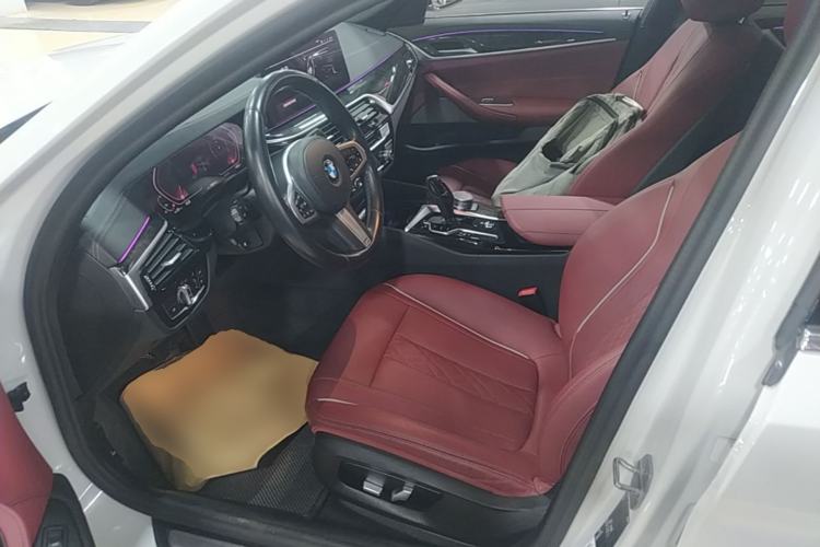 Used BMW 5 Series 2021 525Li M Sport Package Left Front Seat