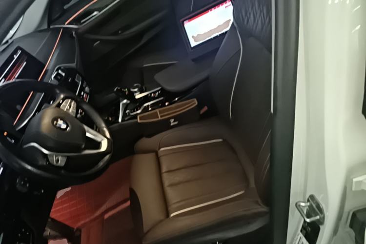 Used BMW 5 Series 2021 530Li Luxury Edition Premium Package Left Front Seat