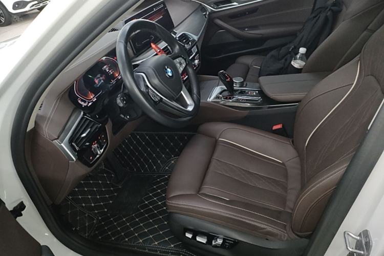 Used BMW 5 Series 2021 530Li Luxury Edition Premium Package Left Front Seat