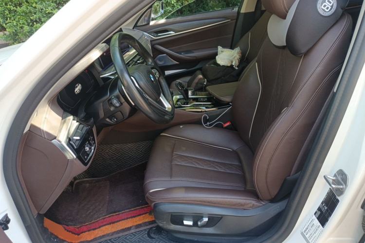 Used BMW 5 Series 2021 530Li Leading Luxury Package Left Front Seat