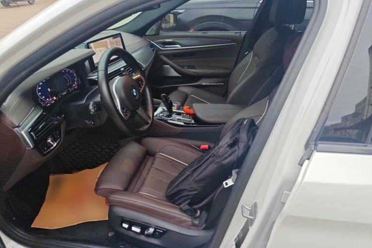 Used BMW 5 Series 2021 530Li Luxury Edition M Sport Package Left Front Seat