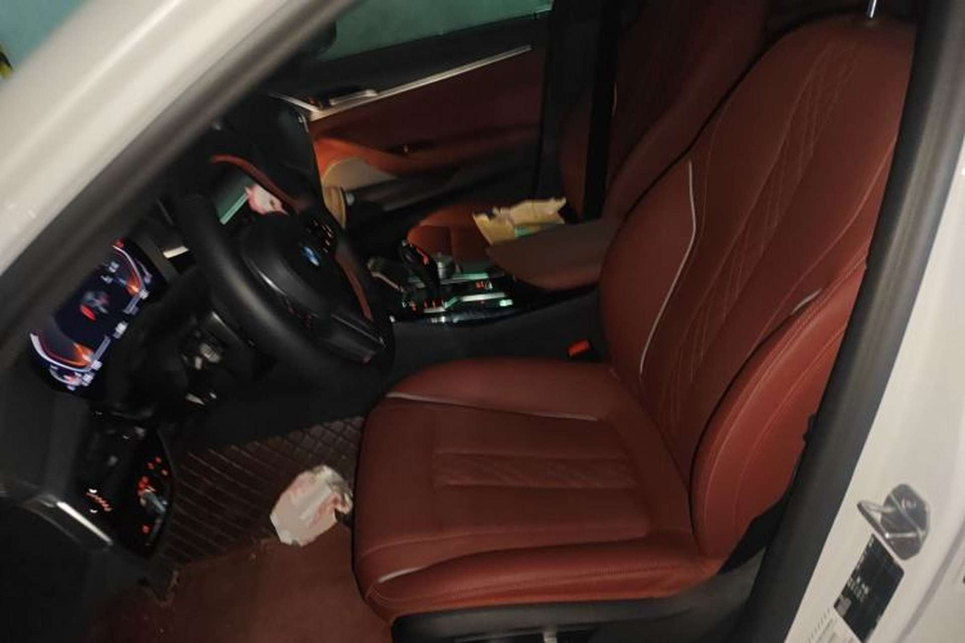Used BMW 5 Series 2021 530Li Leading Model M Sport Package Left Front Seat