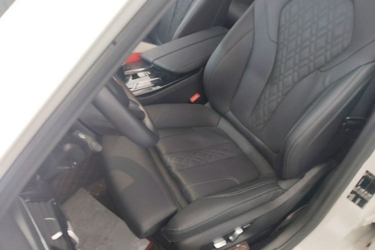 Used BMW 5 Series 2021 525i M Sport Package Left Front Seat
