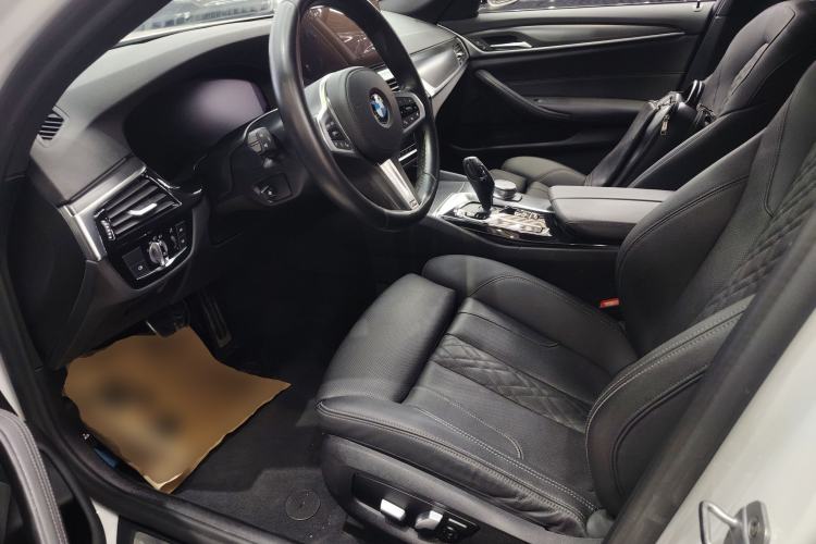 Used BMW 5 Series 2021 525i M Sport Package Left Front Seat
