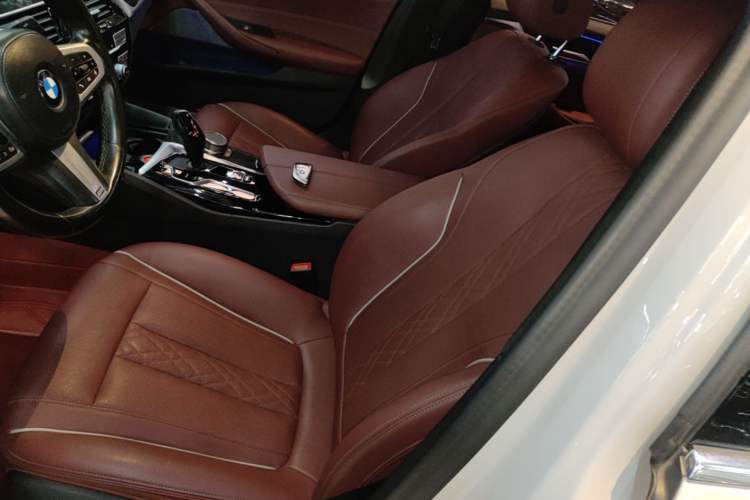 Used BMW 5 Series 2021 Facelifted 525Li M Sport Package Left Front Seat