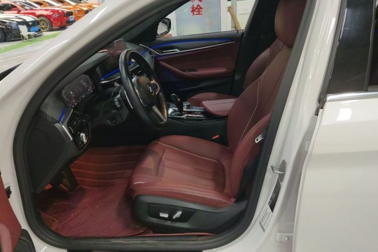 Used BMW 5 Series 2021 530Li Leading Model M Sport Package Left Front Seat