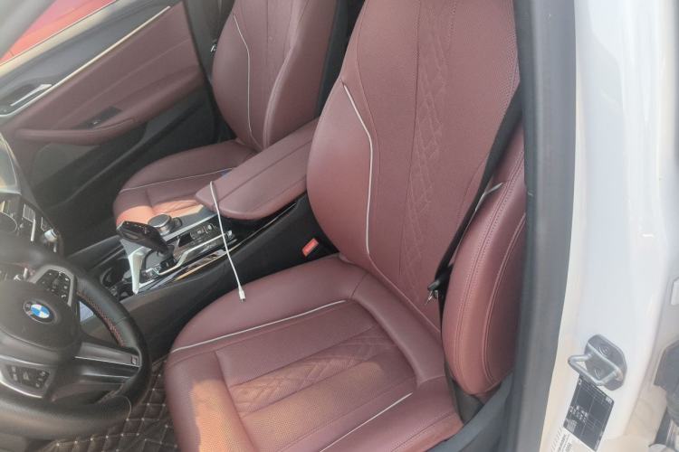 Used BMW 5 Series 2021 530Li Leading Model M Sport Package Left Front Seat