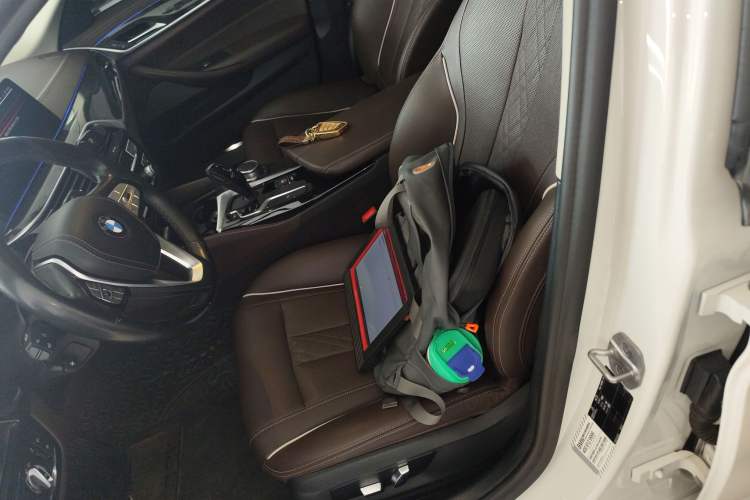 Used BMW 5 Series 2021 525Li Luxury Package Left Front Seat