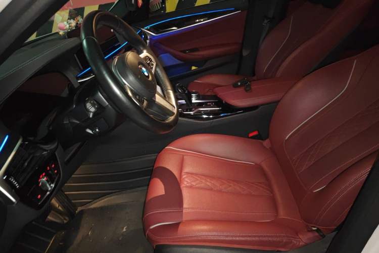 Used BMW 5 Series 2021 525Li M Sport Package Left Front Seat