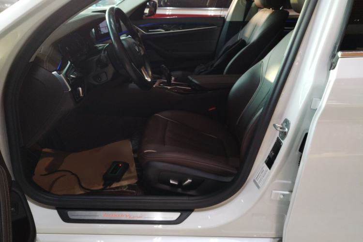 Used BMW 5 Series 2021 Updated Version 525Li Luxury Package Left Front Seat