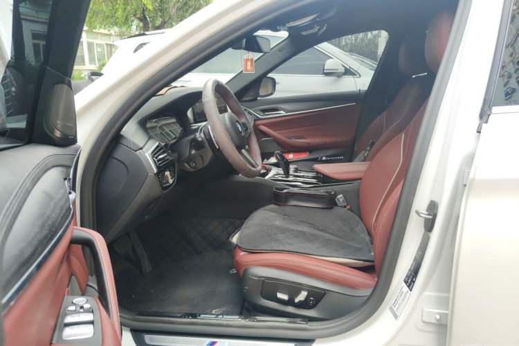 Used BMW 5 Series 2021 530Li xDrive M Sport Package Left Front Seat