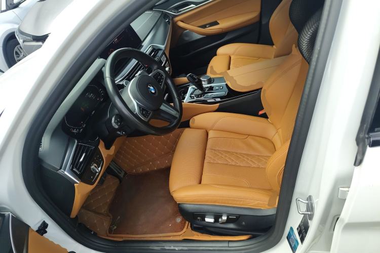 Used BMW 5 Series 2021 530i M Sport Package Left Front Seat