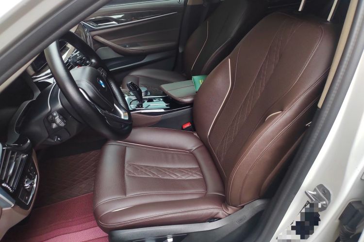 Used BMW 5 Series 2021 525Li Luxury Package Left Front Seat