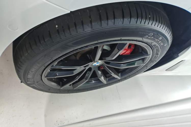 Used BMW 5 Series 2021 Facelifted 525Li M Sport Package Left Front Wheel Hub