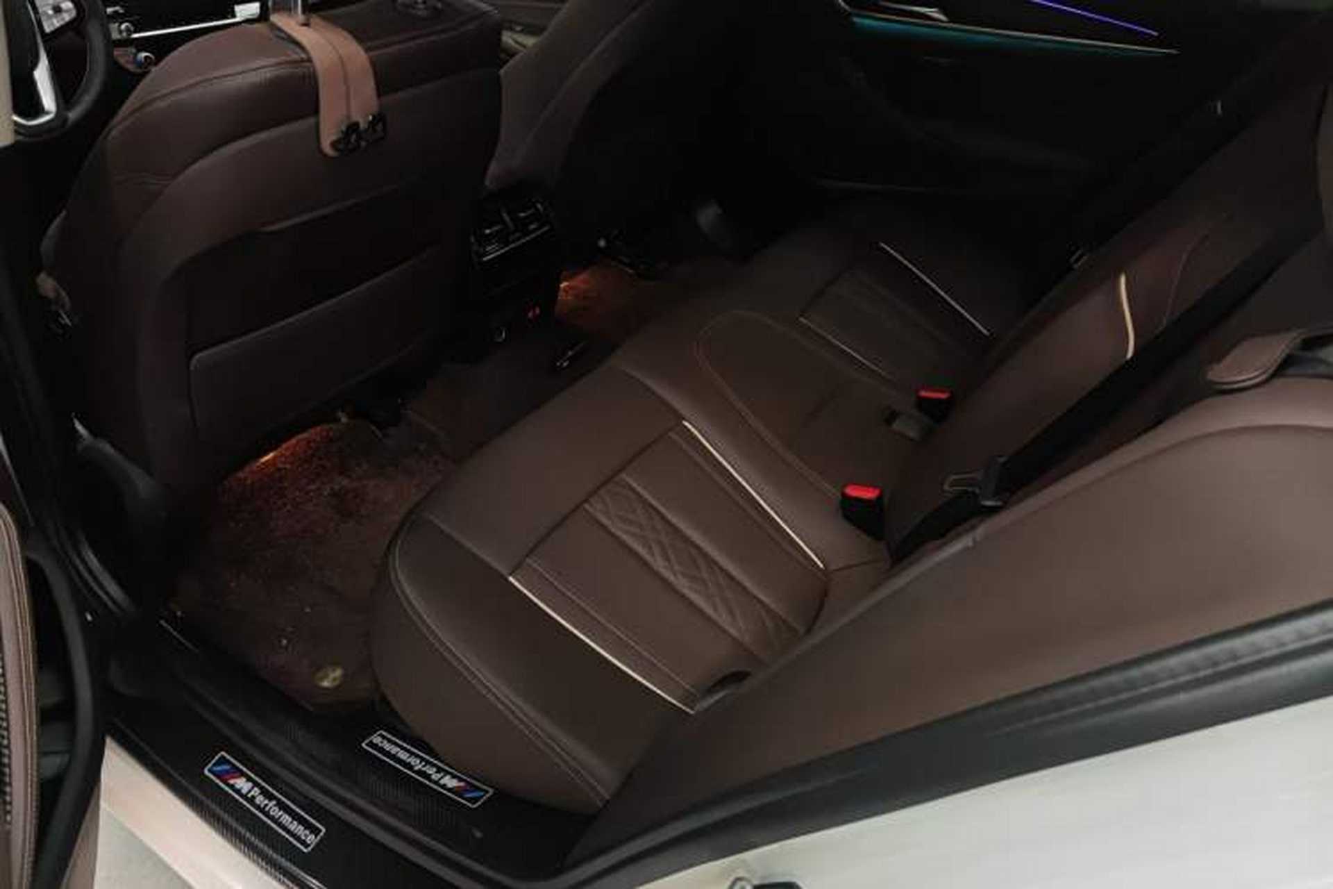 Used BMW 5 Series 2021 530Li Leading Luxury Package Left Rear Seat