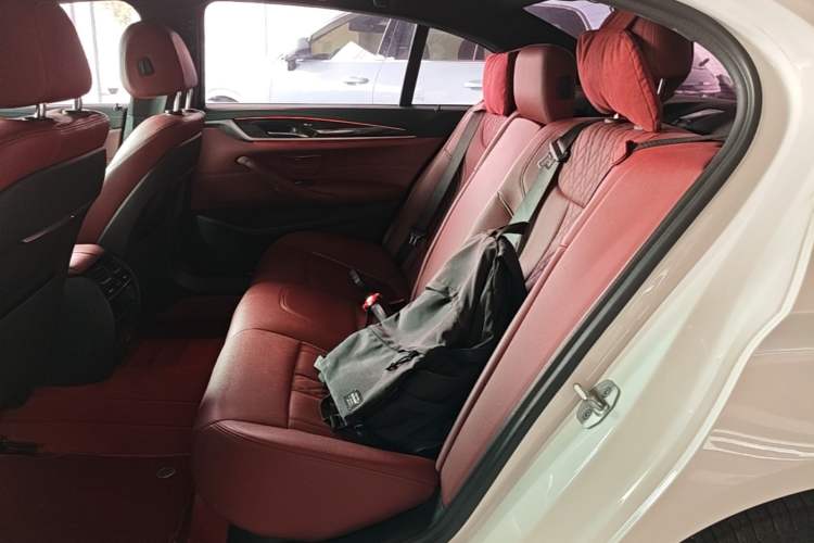 Used BMW 5 Series 2021 Facelifted 525Li M Sport Package Left Rear Seat