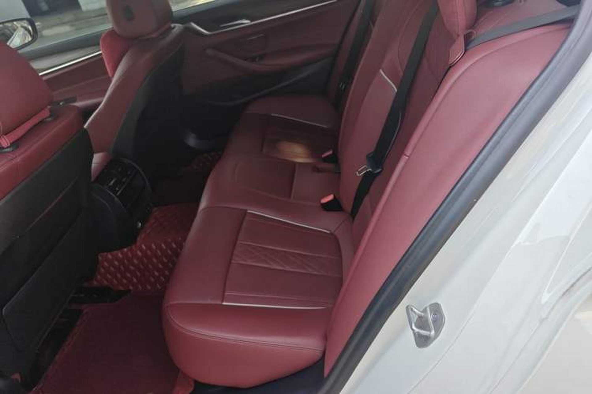 Used BMW 5 Series 2021 Restyled 530Li Leading Edition Luxury Package Left Rear Seat