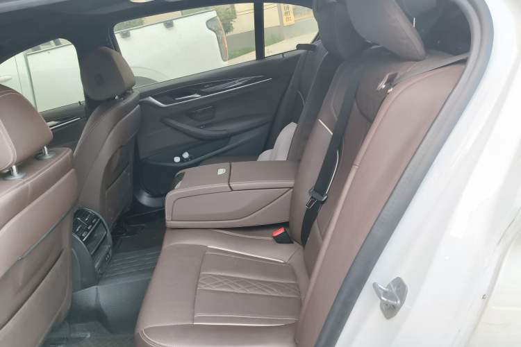 Used BMW 5 Series 2021 525Li M Sport Package Left Rear Seat