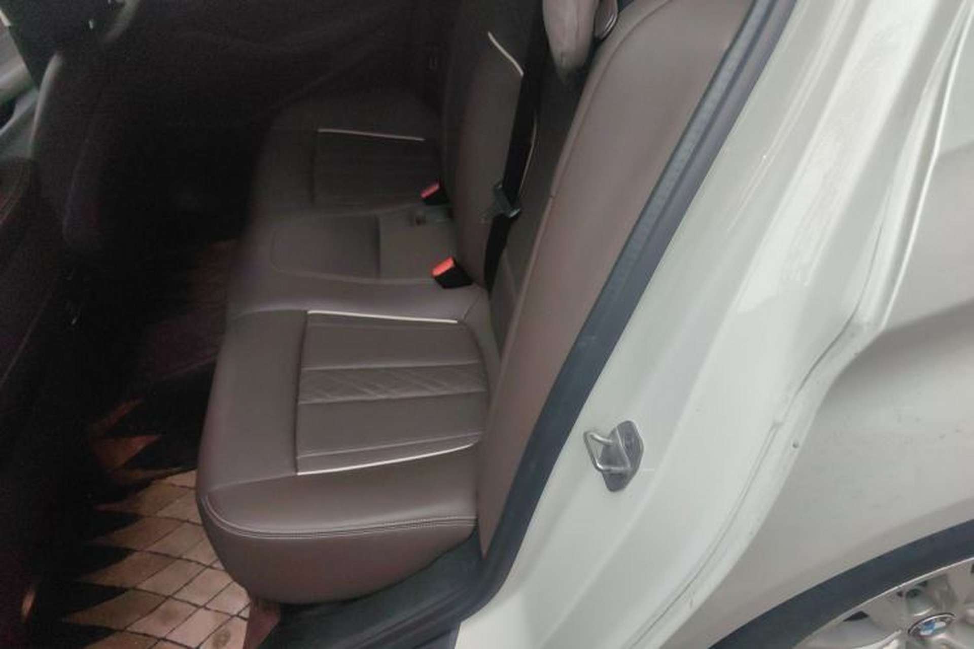 Used BMW 5 Series 2021 525Li Luxury Package Left Rear Seat