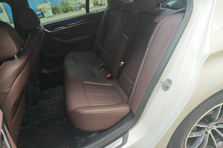 Used BMW 5 Series 2021 Facelifted 525Li M Sport Package Left Rear Seat