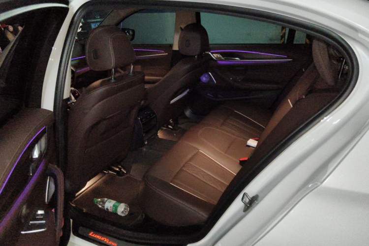 Used BMW 5 Series 2021 Restyled 530Li Leading Edition Luxury Package Left Rear Seat