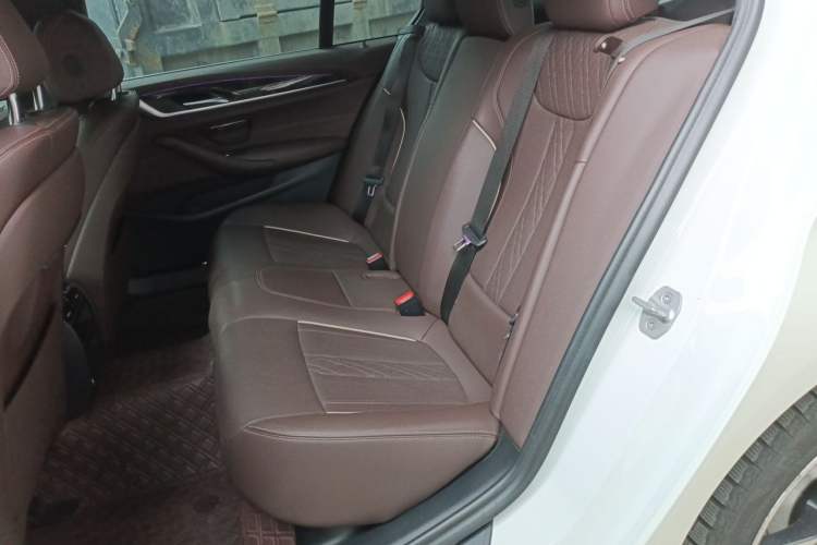 Used BMW 5 Series 2021 525Li M Sport Package Left Rear Seat