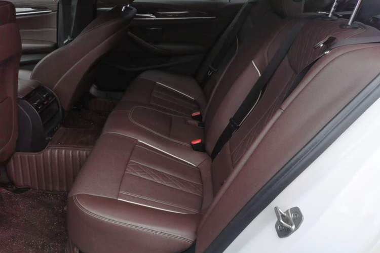 Used BMW 5 Series 2021 Facelifted 525Li M Sport Package Left Rear Seat