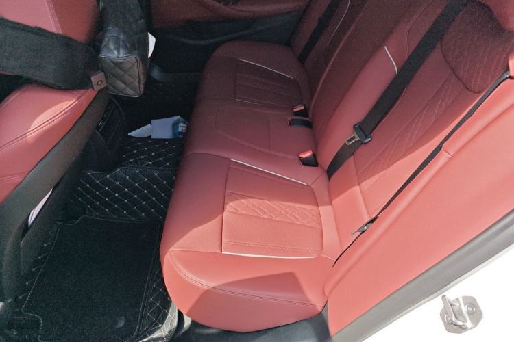 Used BMW 5 Series 2021 530Li Leading Model M Sport Package Left Rear Seat