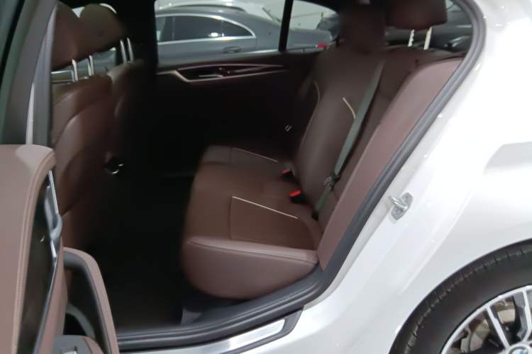 Used BMW 5 Series 2021 525Li M Sport Package Left Rear Seat