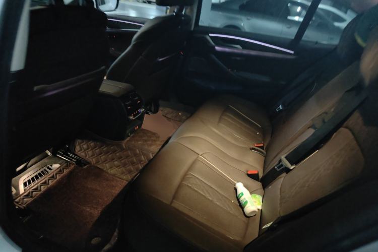 Used BMW 5 Series 2021 530Li Luxury Edition Premium Package Left Rear Seat