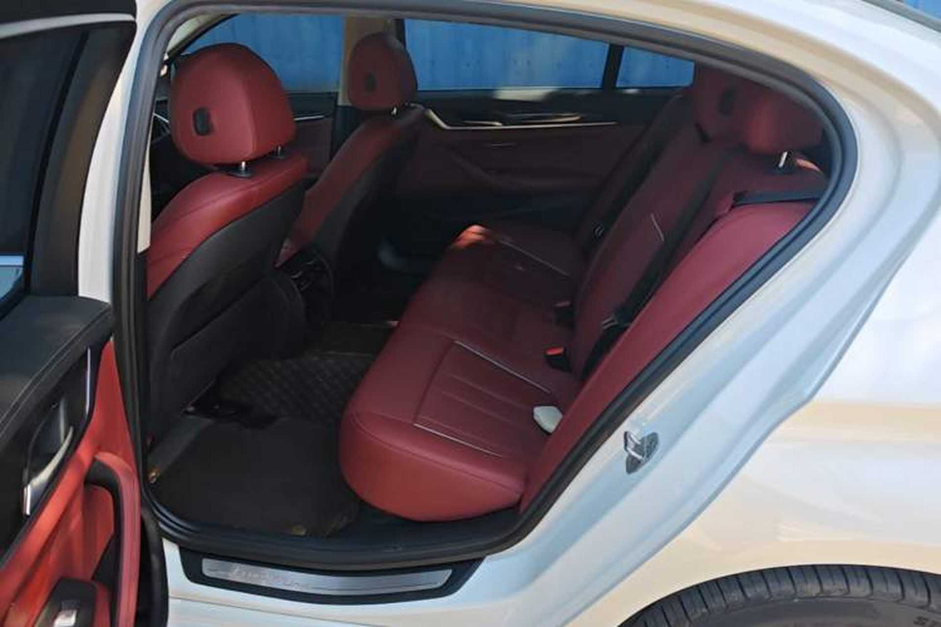 Used BMW 5 Series 2021 525Li Luxury Package Left Rear Seat