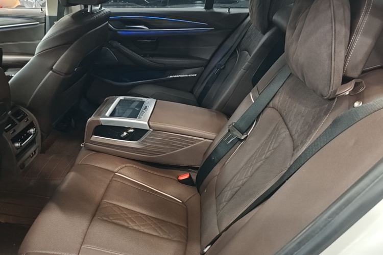Used BMW 5 Series 2021 530Li Luxury Edition Premium Package Left Rear Seat